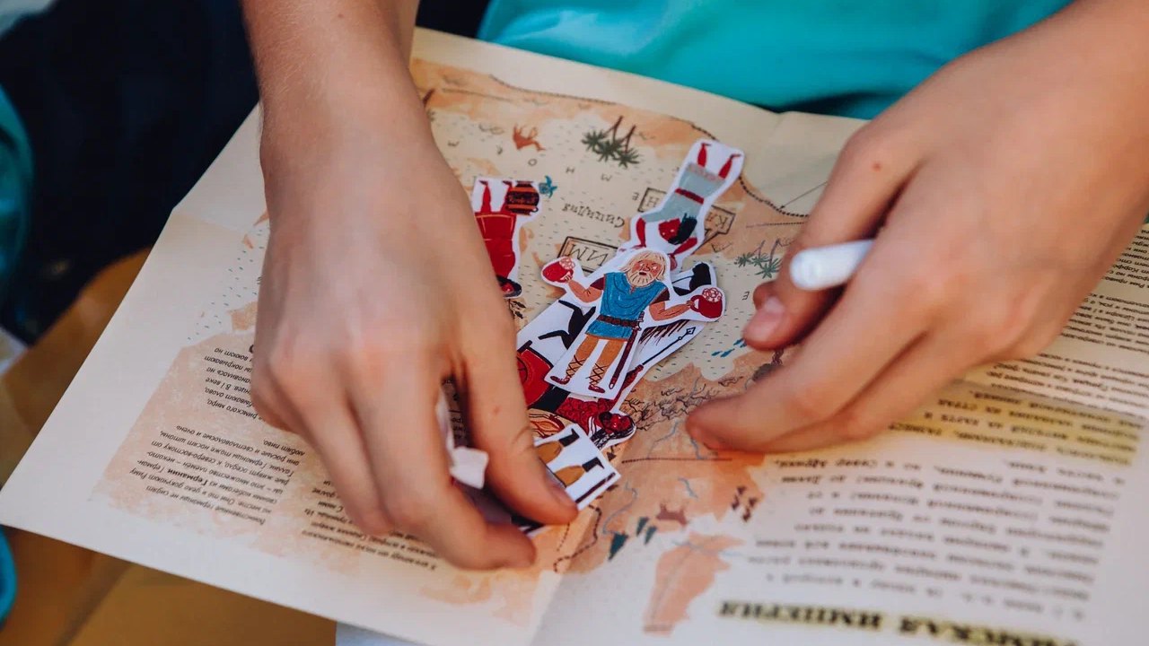 La mappa del percorso con gli adesivi segnaposto