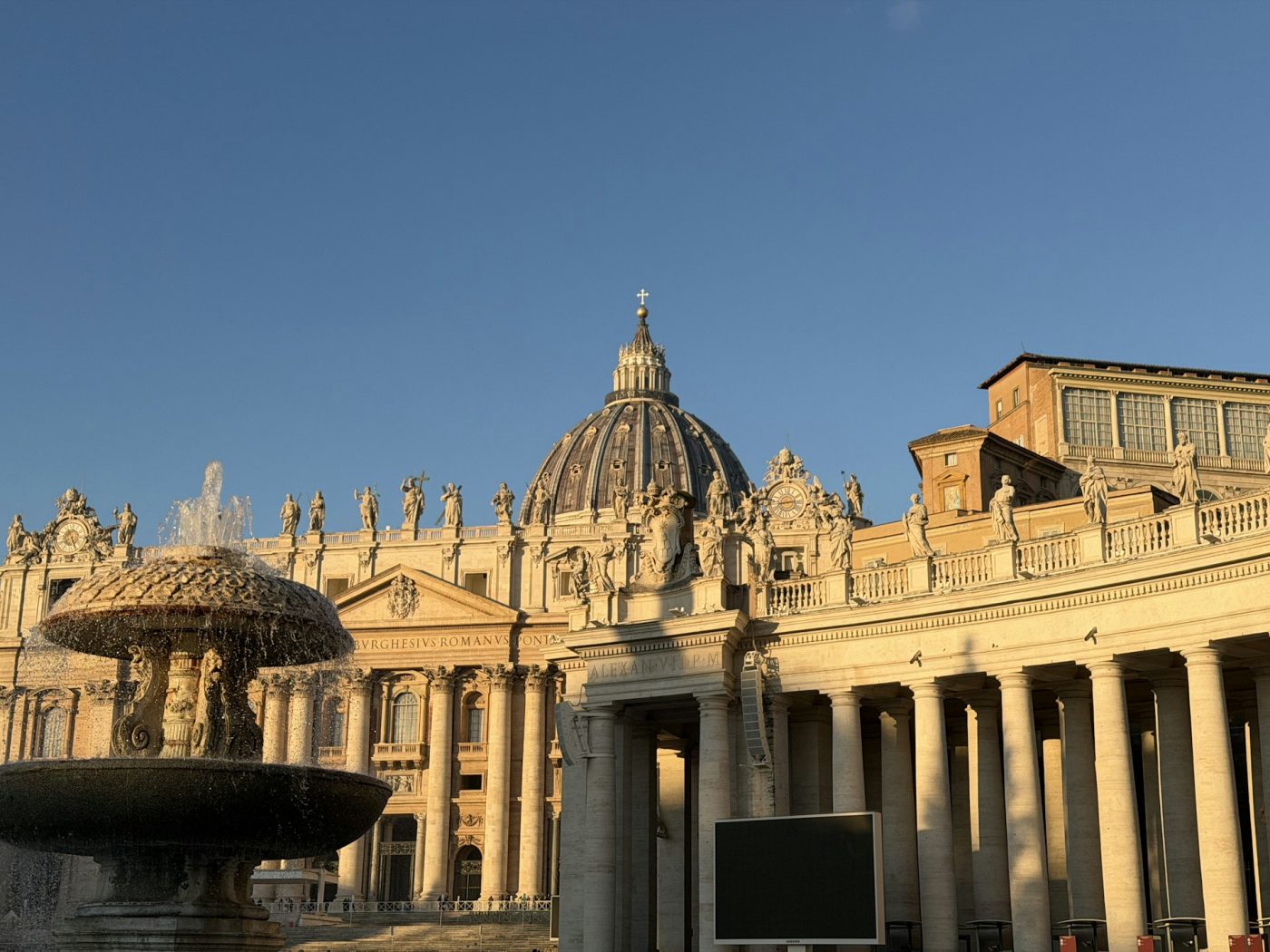 The Vatican with kids: a family adventure and the LooksArt interactive tour